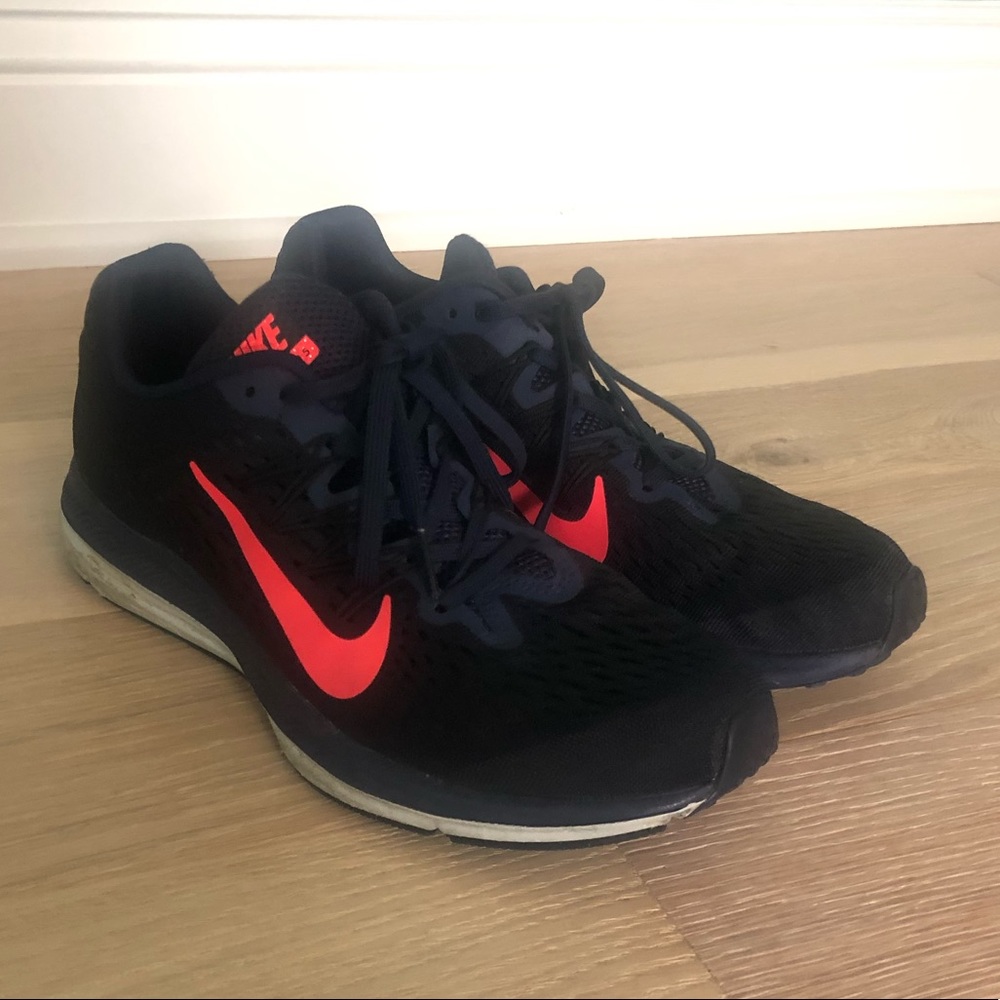 Navy Nike Running Shoes